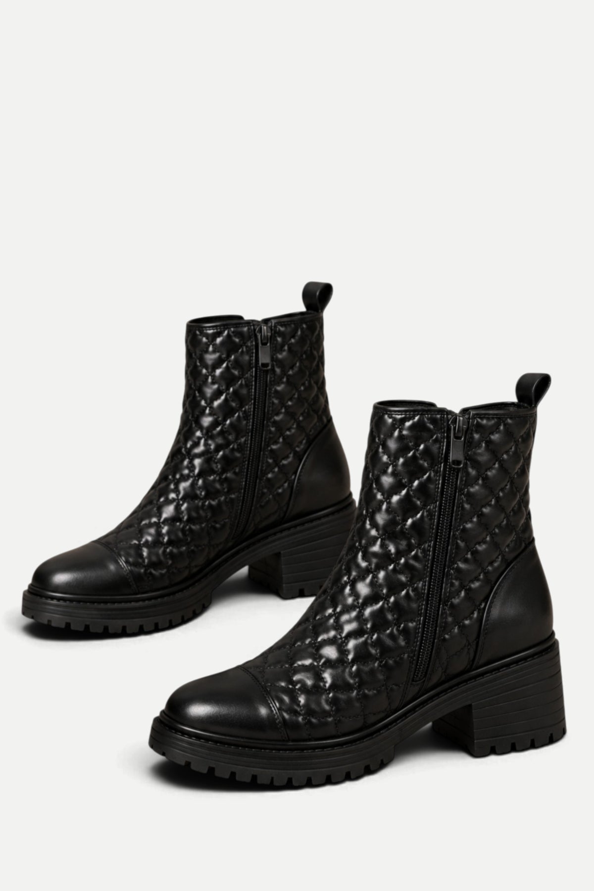 Sienna | Rhombus Pattern Side-Zip Martin Boots