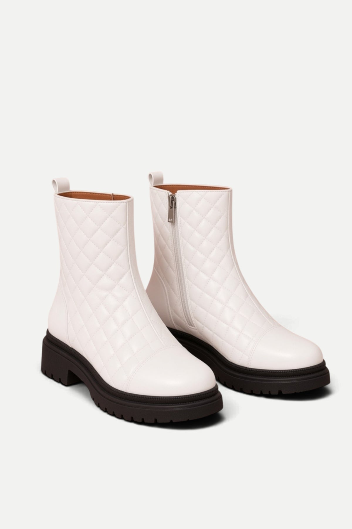 Sienna | Rhombus Pattern Side-Zip Martin Boots
