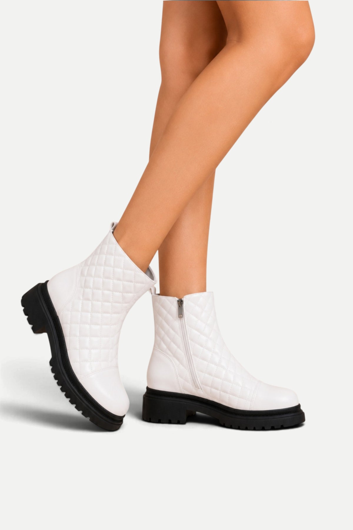 Sienna | Rhombus Pattern Side-Zip Martin Boots