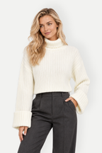 Isla | Ribbed Turtleneck Sweater